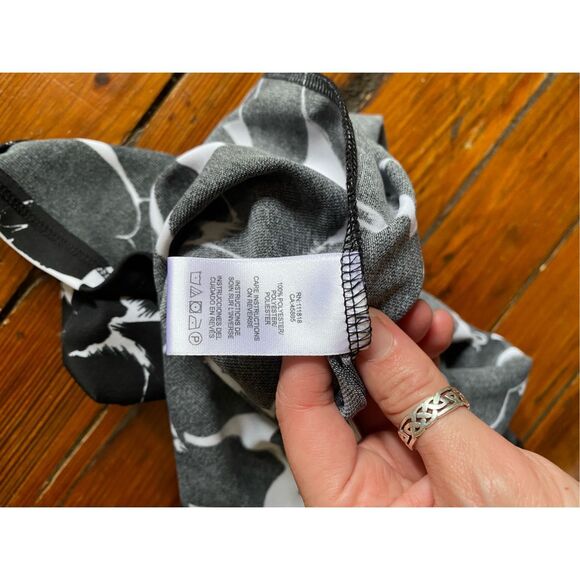 MICHAEL Michael Kors Black and White Floral Halter Sheath Dress Size 10 - Picture 4 of 11